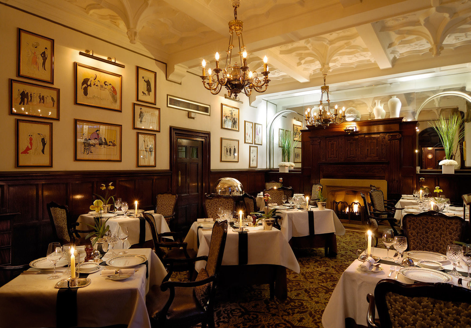 红色康乃馨肯辛顿里程碑酒店 伦敦 餐厅 照片